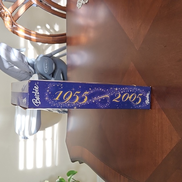 Disney Barbie - Picture 4 of 5